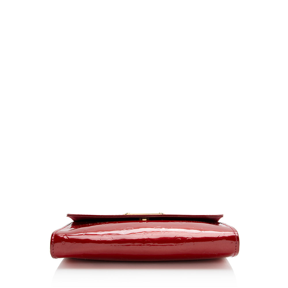 Louis Vuitton Monogram Vernis Bel Air Clutch (SHF-22065)