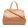 Louis Vuitton Monogram Vernis Brea MM (SHG-HJvMAH)