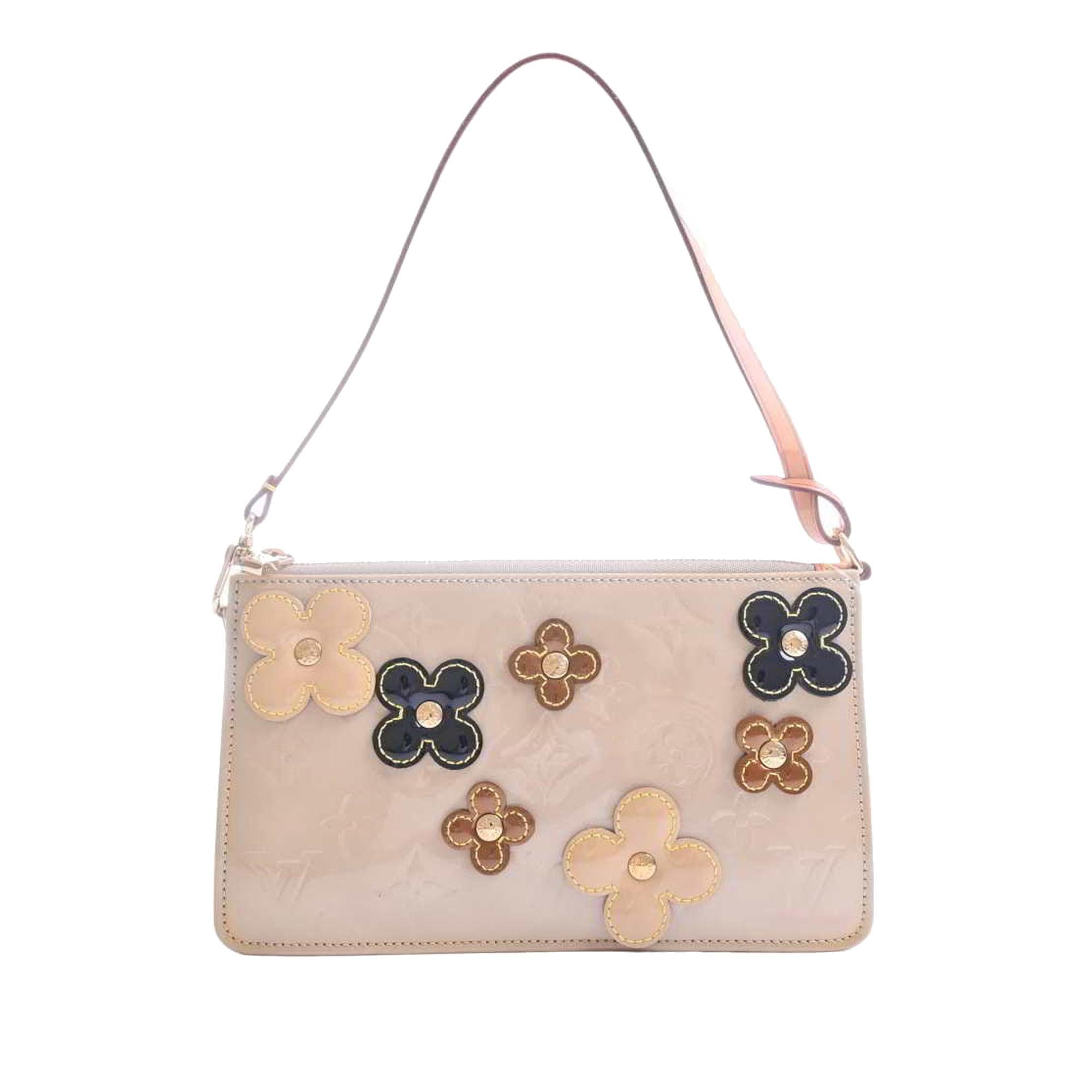 Louis Vuitton Monogram Vernis Fleurs Lexington Pochette (SHG-37531)