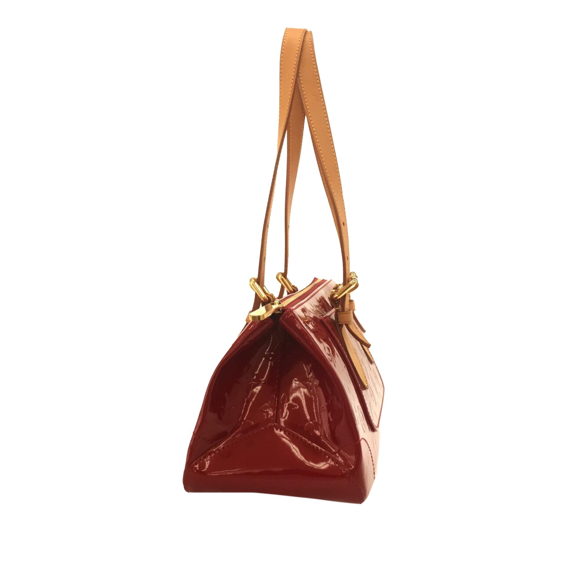 Louis Vuitton Monogram Vernis Rosewood Avenue (SHG-clrYUh)