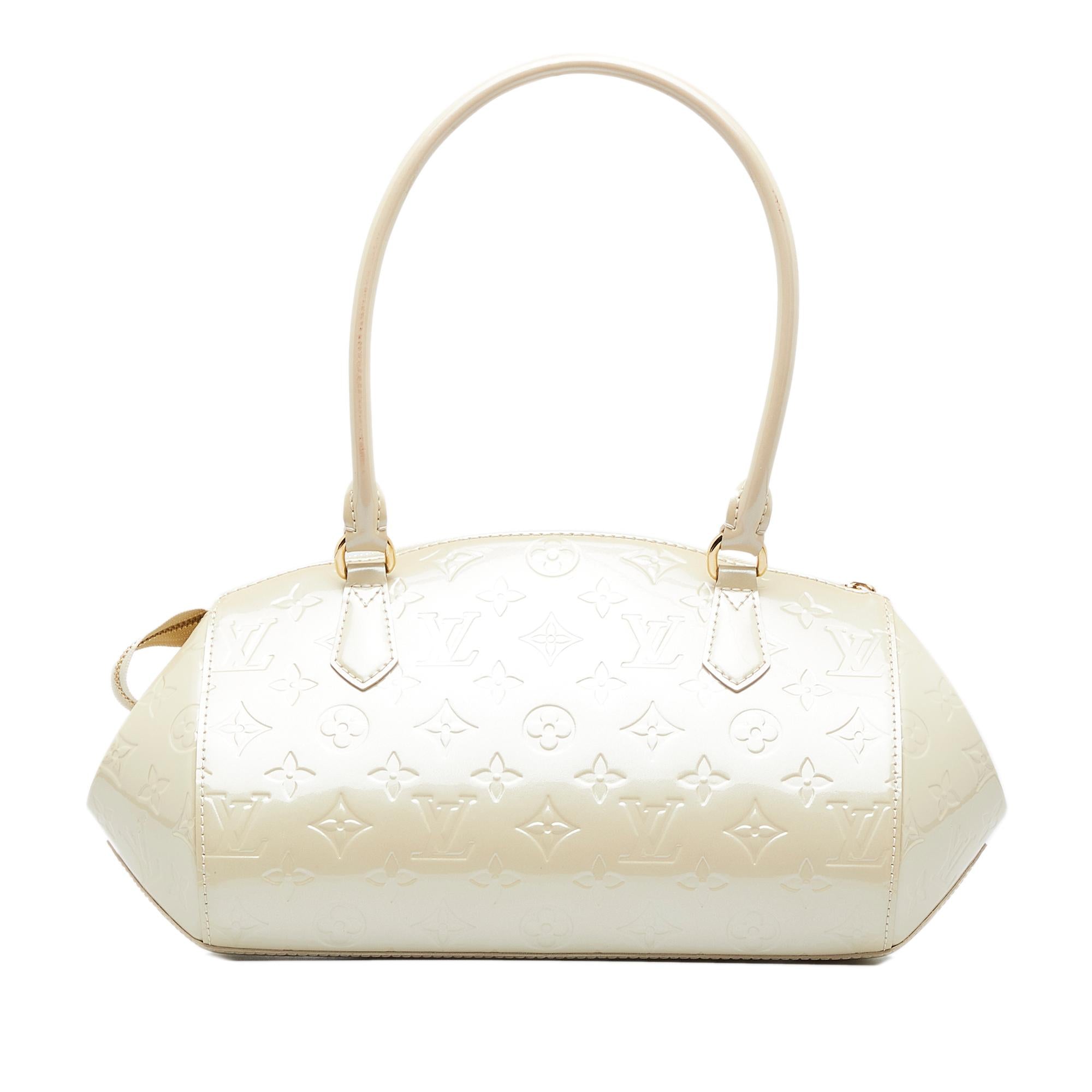 Louis Vuitton Monogram Vernis Sherwood PM (SHG-95sbbi)