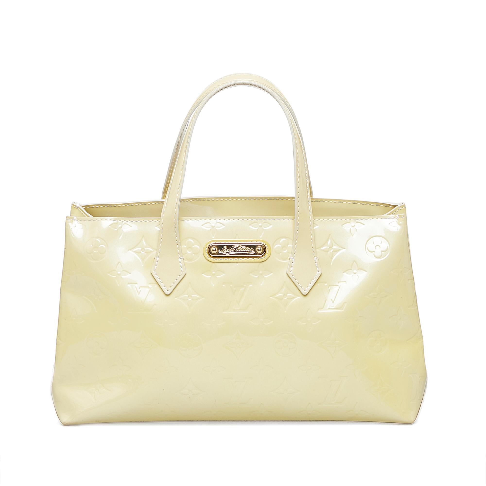 Louis Vuitton Monogram Vernis Wilshire PM (SHG-f7I76y)