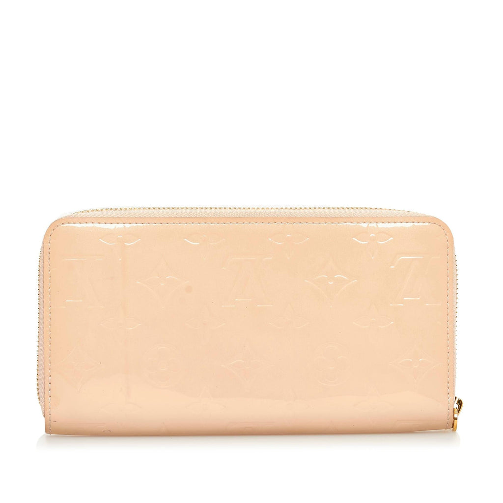 Louis Vuitton Monogram Vernis Zippy Wallet (SHG-z4JBhn)