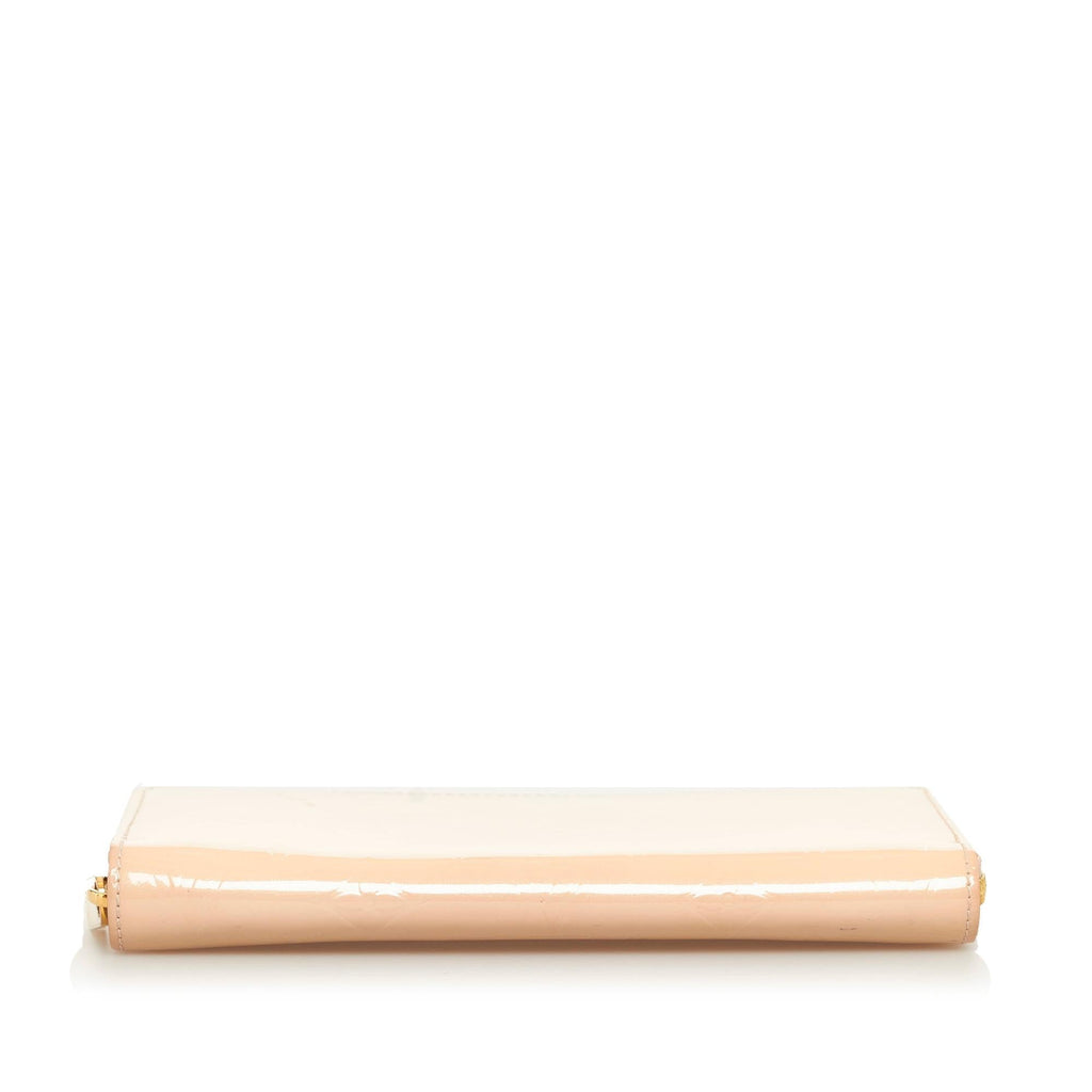 Louis Vuitton Monogram Vernis Zippy Wallet (SHG-z4JBhn)
