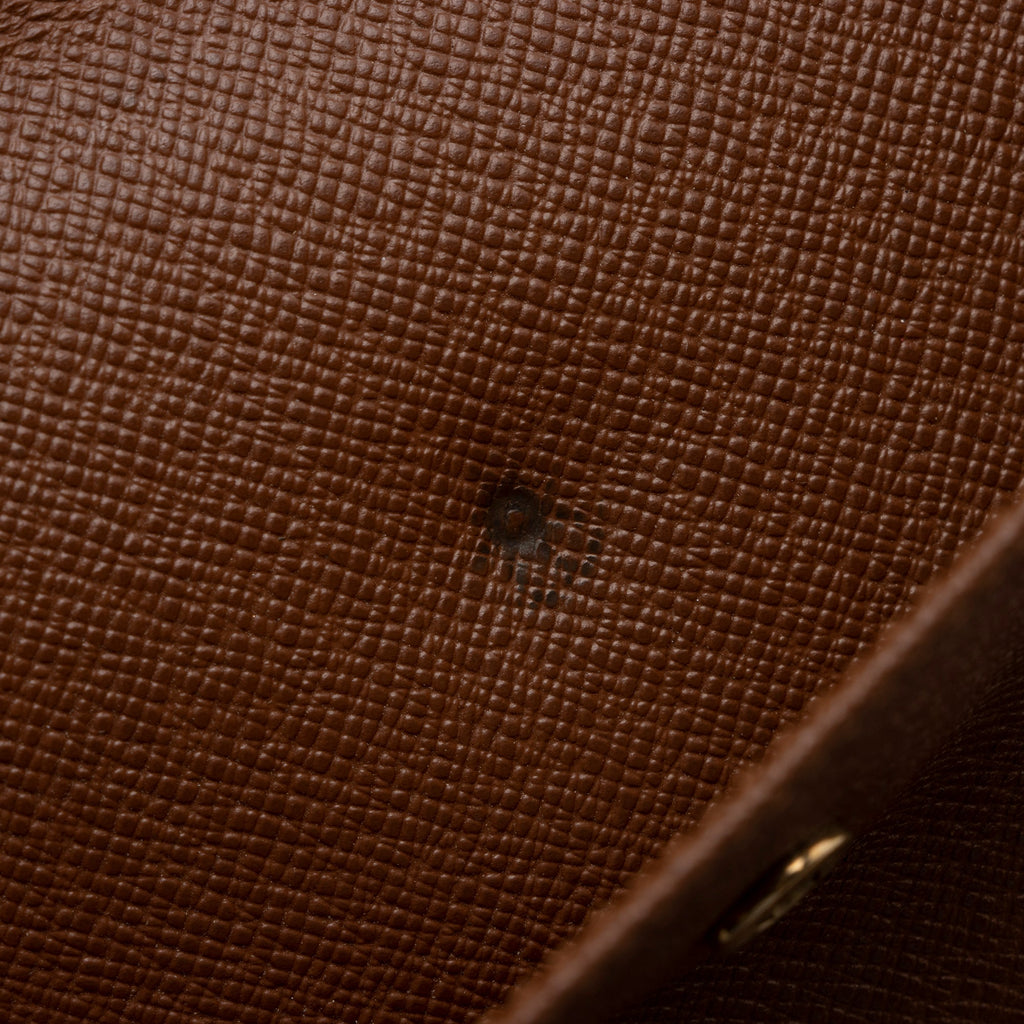 Louis Vuitton Vintage Monogram Canvas Porte Tresor International Wallet (SHF-VIGaP0)