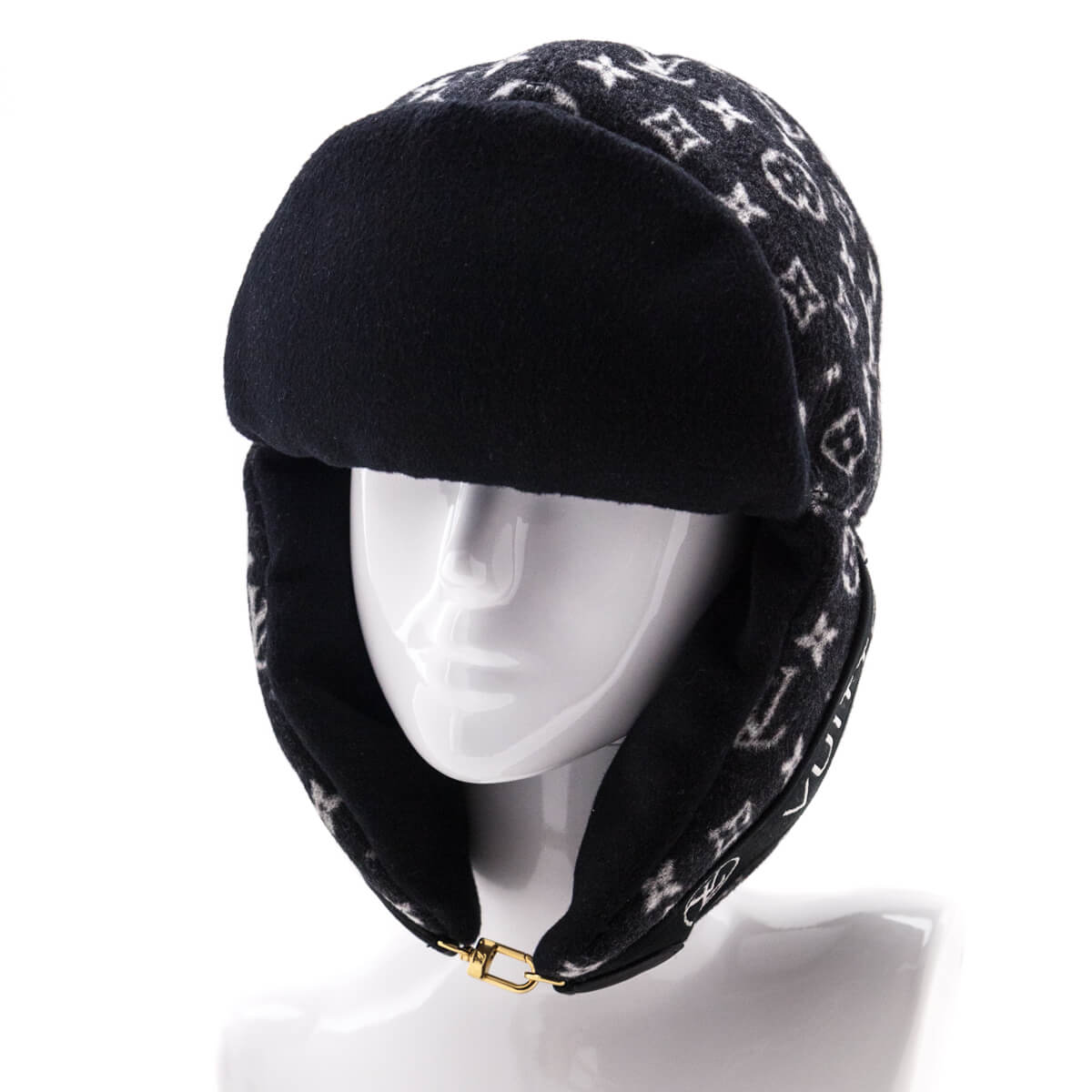 Louis Vuitton Black Wool Monogram Chapka Carry On Hat