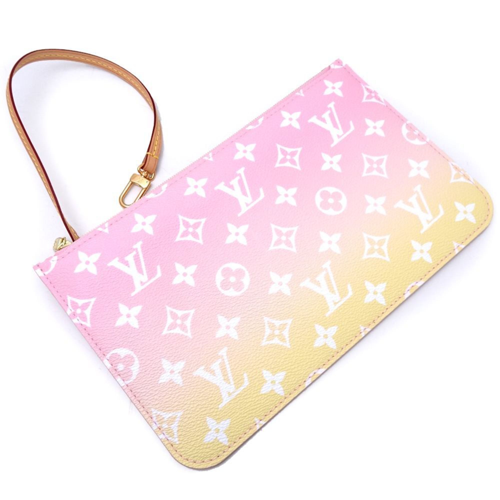Louis Vuitton Neverfull MM By The Pool