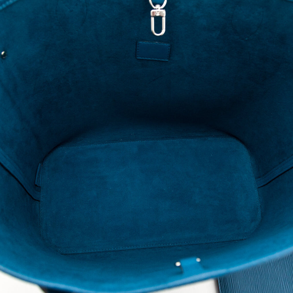 Louis Vuitton Cyan Epi Neverfull MM