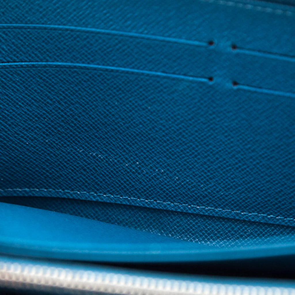 Louis Vuitton Cyan Epi Zippy Wallet