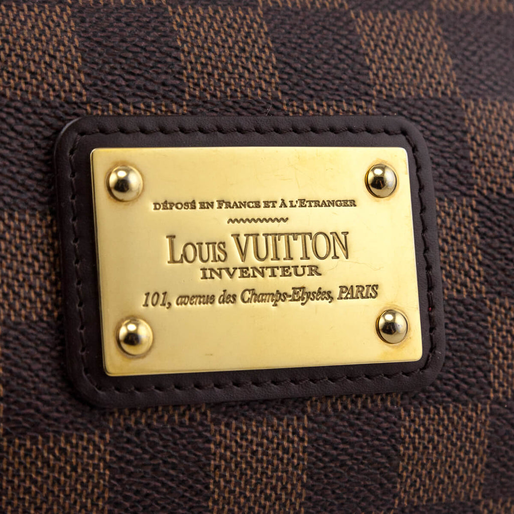 Louis Vuitton Damier Ebene Eva Cutch