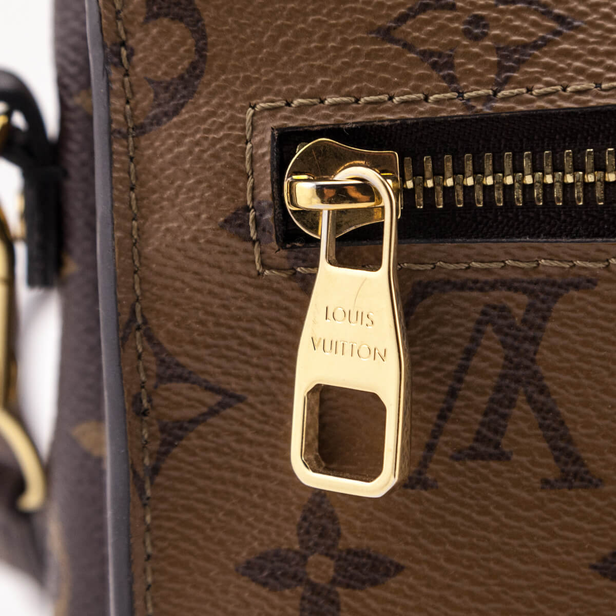 Louis Vuitton Monogram Reverse Pochette Metis