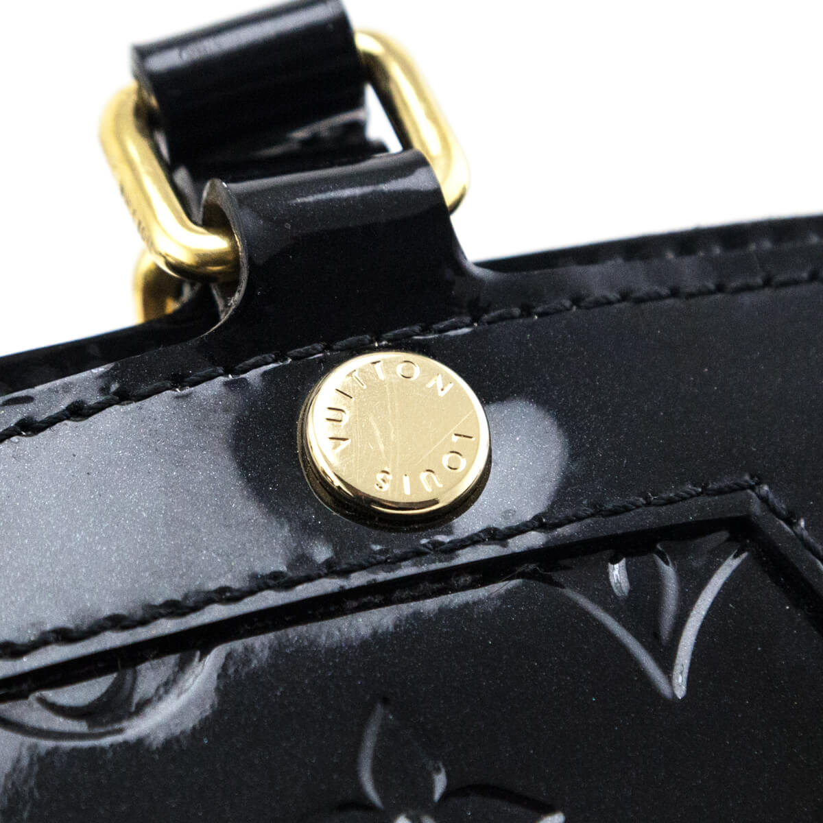 Louis Vuitton Noir Magnetique Monogram Vernis Brea MM