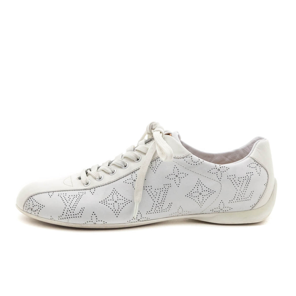 Louis Vuitton White Mahina Leather Low Top Sneakers Size US 5.5 | EU 35.5