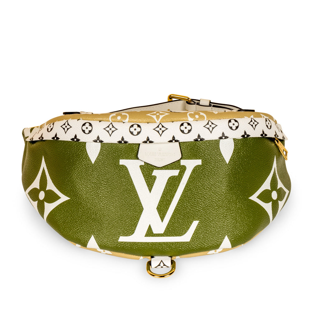 Louis Vuitton Bumbag - Extra Large Monogram
