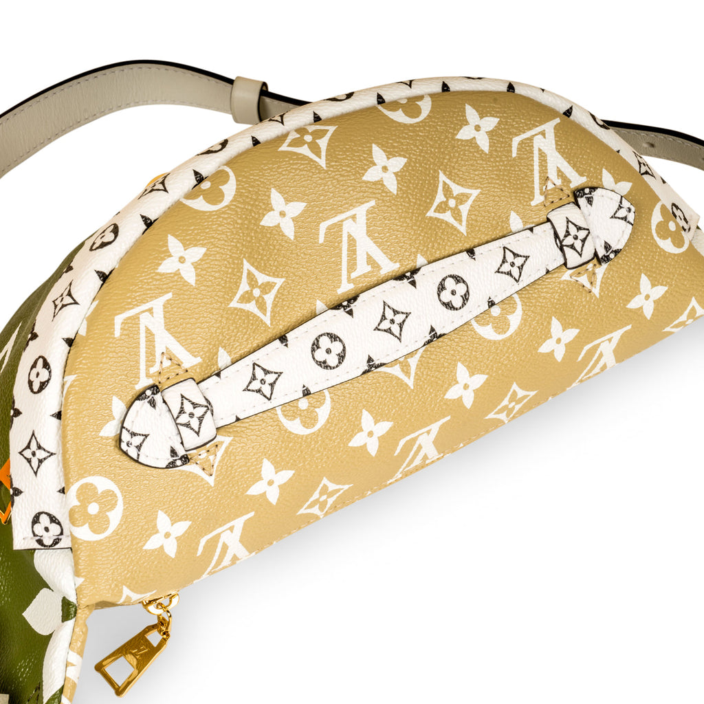 Louis Vuitton Bumbag - Extra Large Monogram