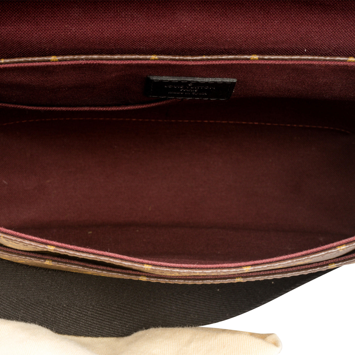 Louis Vuitton District PM - Monogram Canvas