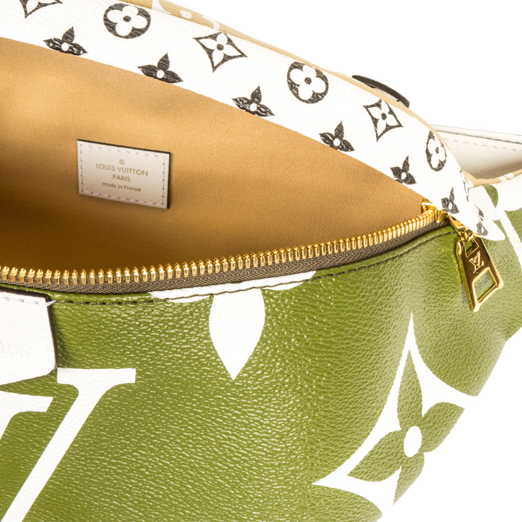 Louis Vuitton Bumbag Extra Large Monogram
