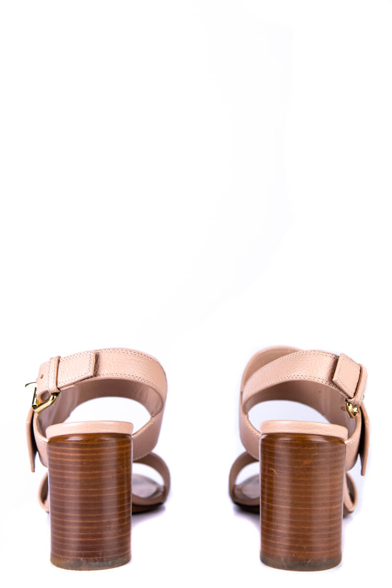 Louis Vuitton Beige Leather Horizon Sandals Size 9 | EU 39