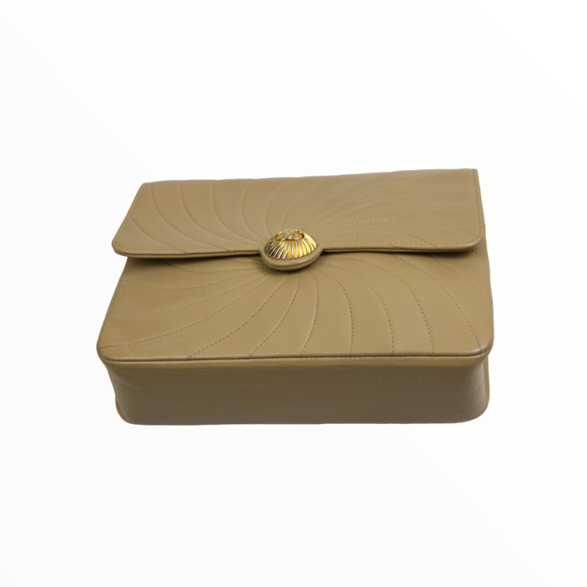 Chanel cream bag with CC logo buttons - 1990s