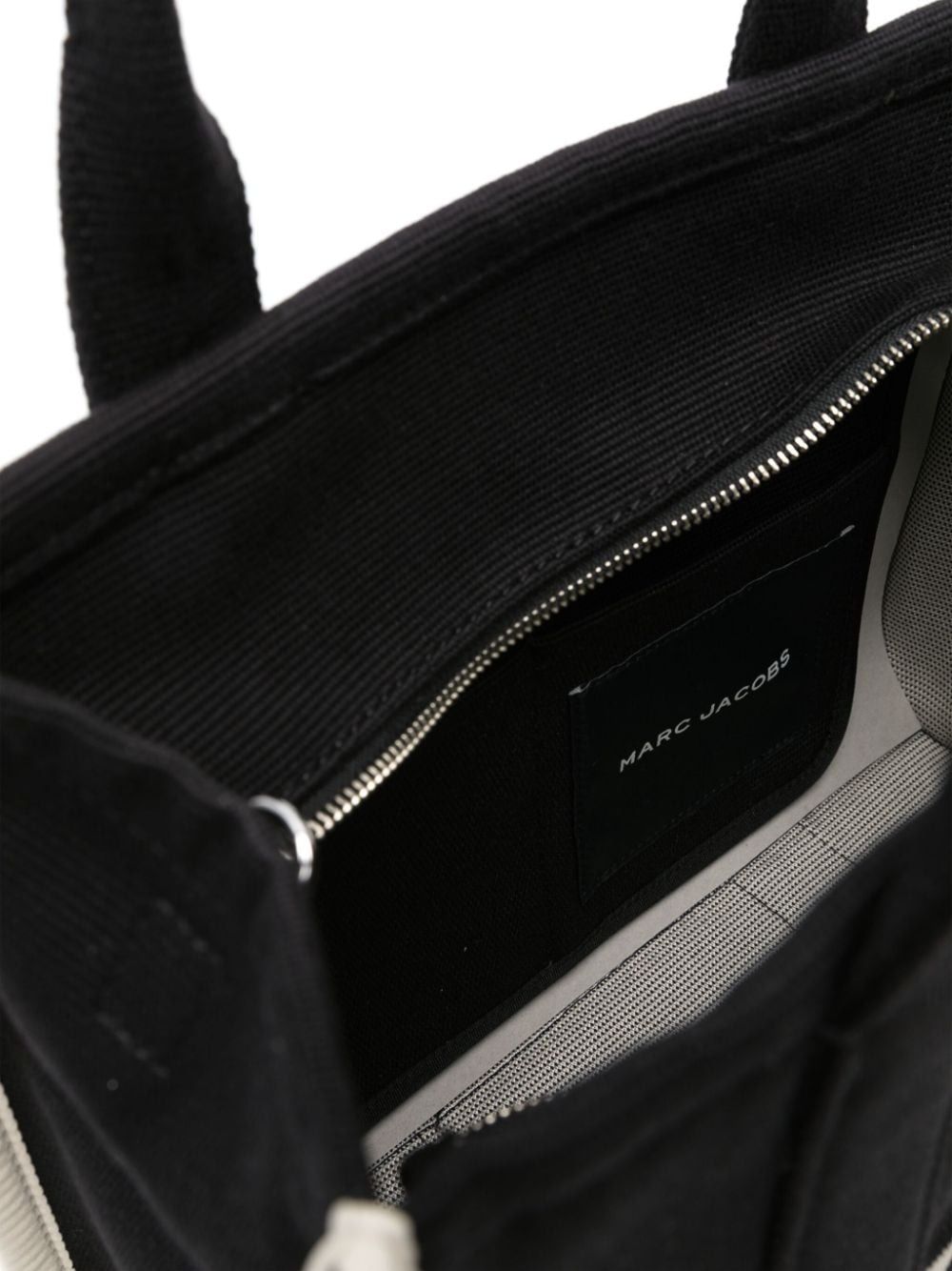 THE MEDIUM TOTE