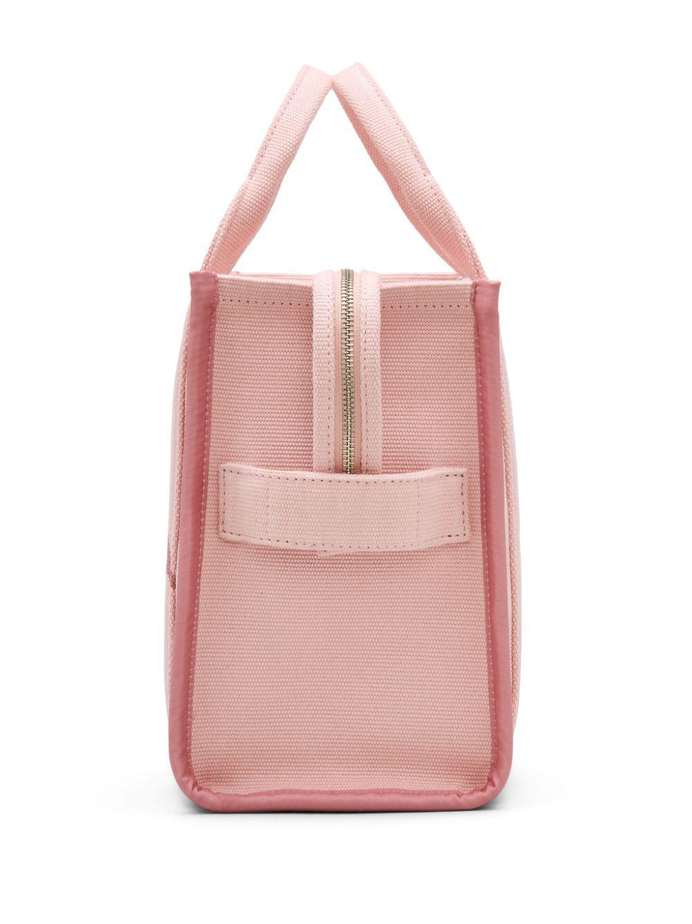 THE MEDIUM TOTE BAG