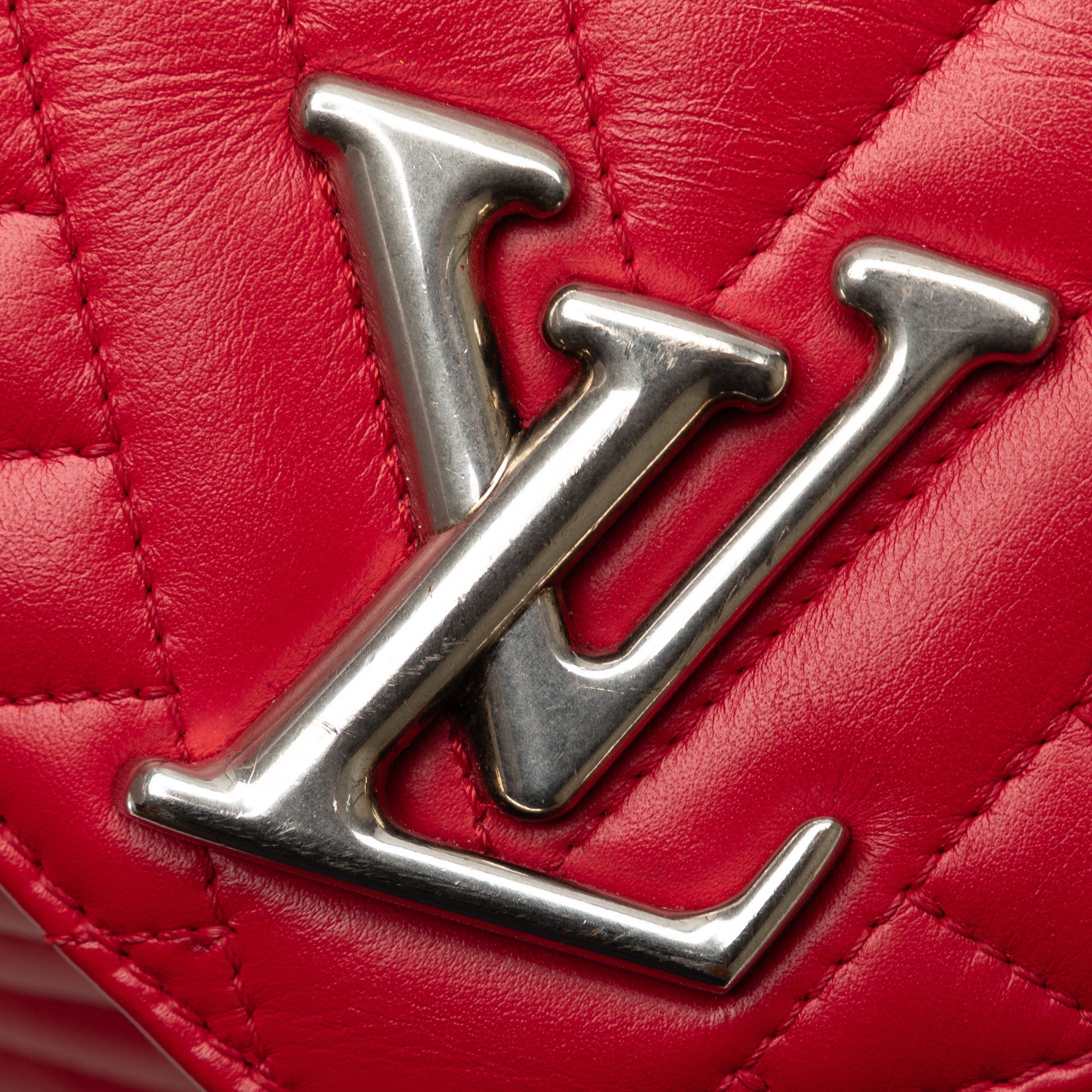 Red Louis Vuitton New Wave Chain Bag MM Satchel