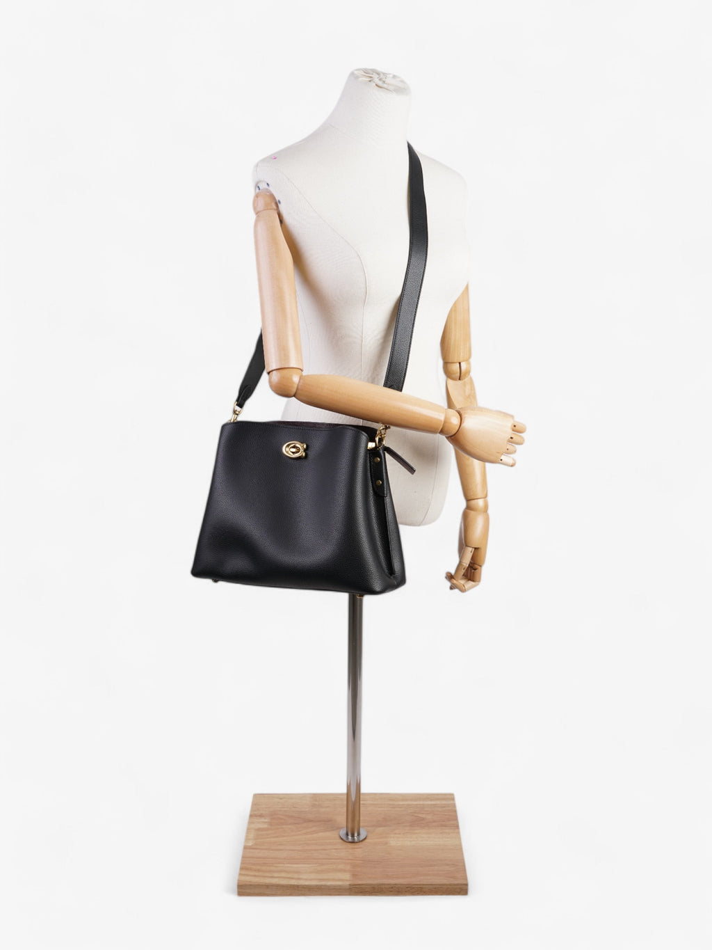 Coach Willow Bucket Bag Black Grained Leather