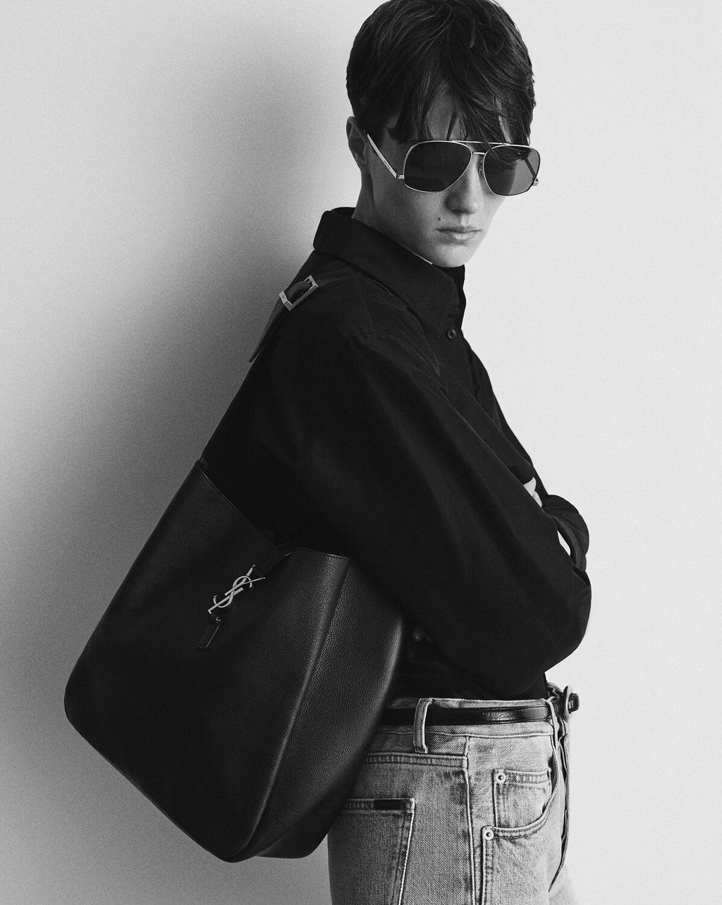 Saint Laurent Women Large Le 5 ÃƒÆ’Ã¢â€šÂ¬ 7 Leather Supple Bag