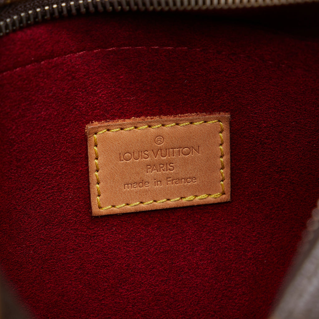 Louis Vuitton Croissant MM Monogram Canvas