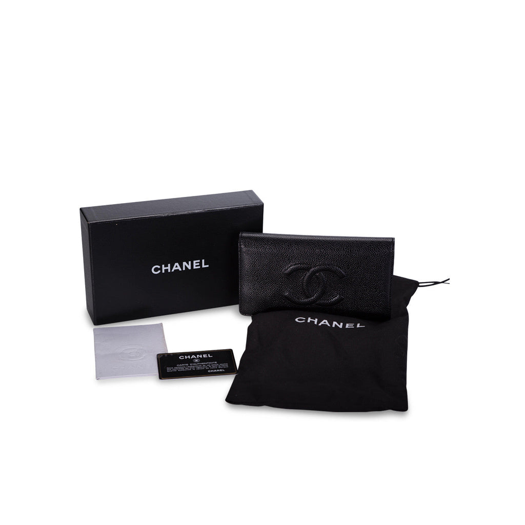 Chanel Iconic Caviar Wallet