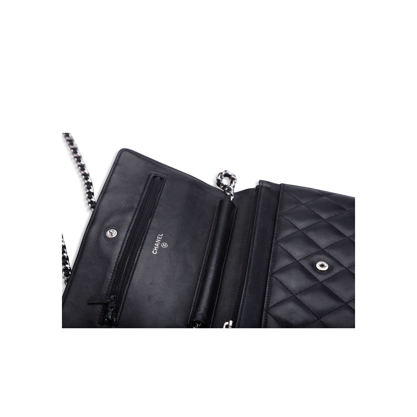 Chanel Wallet on Chain