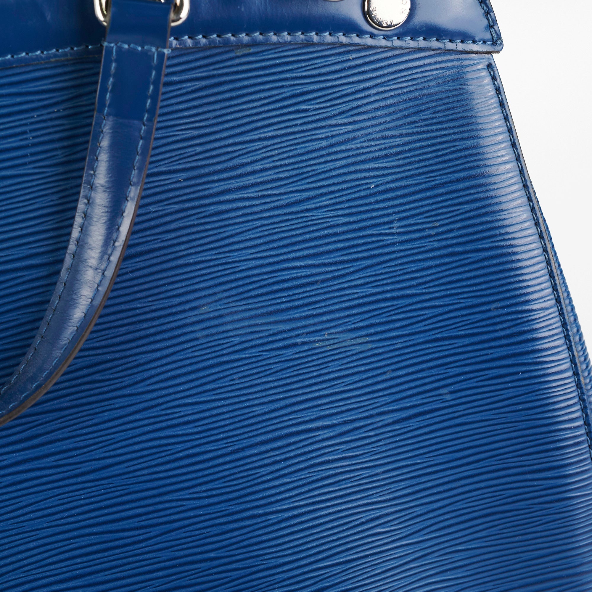 Louis Vuitton Brea Blue Epi MM