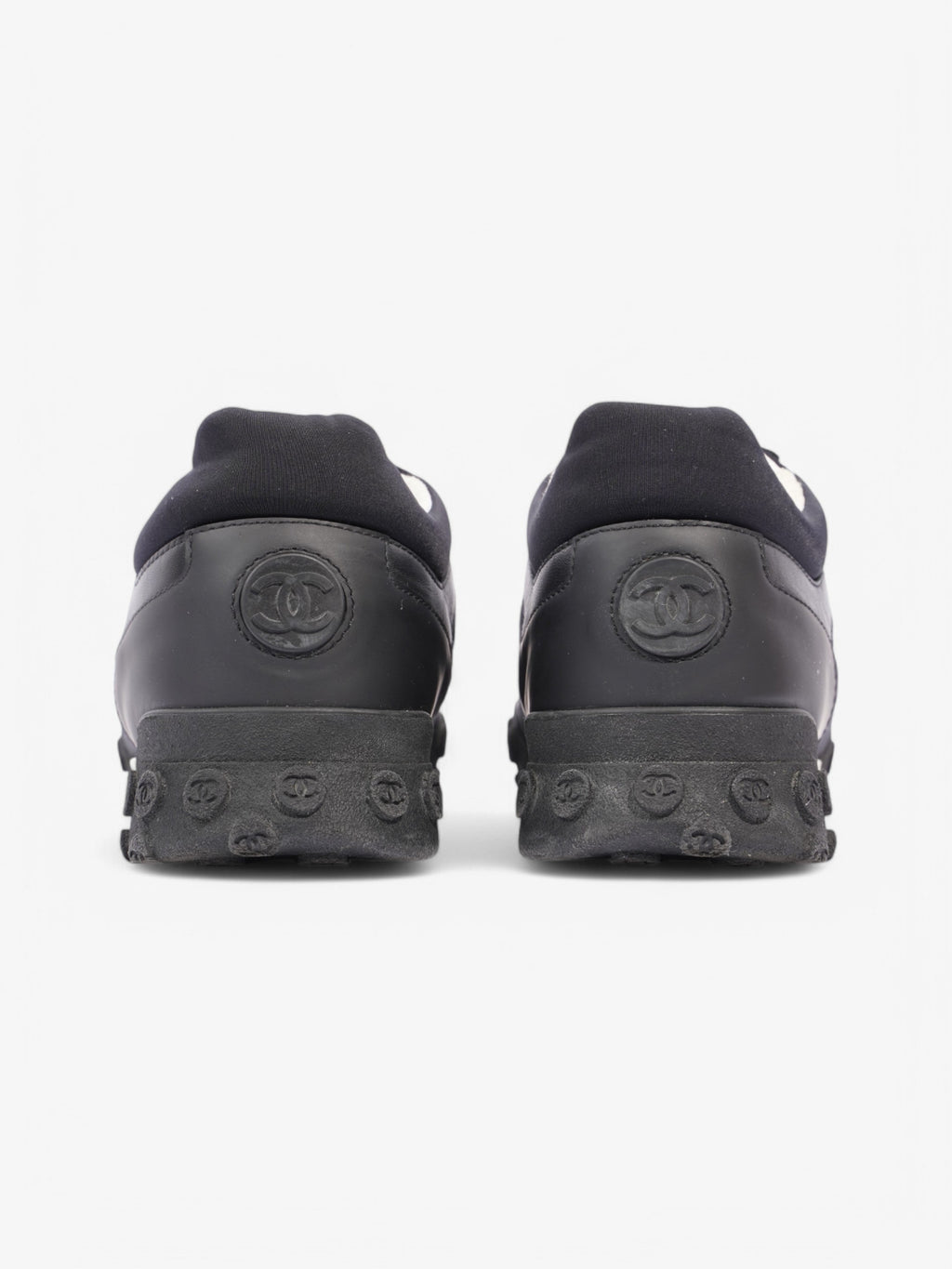 Chanel Low Top Sneaker Black / White Mesh EU 41 UK 8