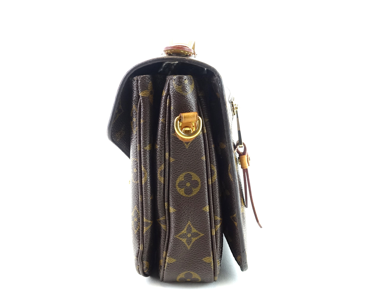 Louis Vuitto Pochette Metis Monogram Canvas Shoulder Bag