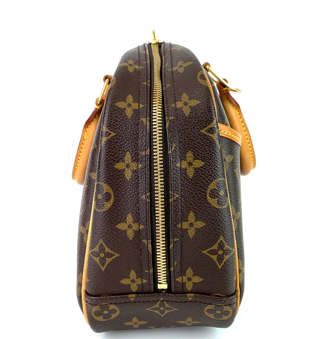 Louis Vuitto Deauville Monogram Canvas Handbag