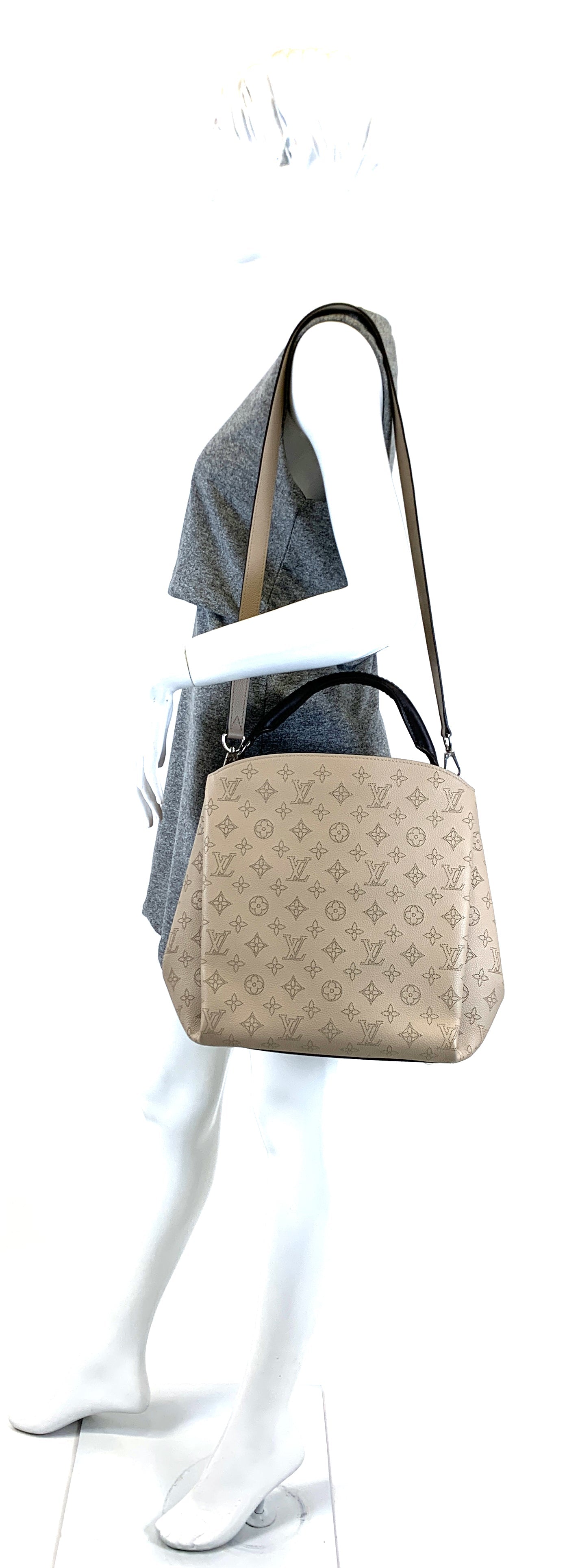 Louis Vuitto Babylone PM Mahina Leather Handbag