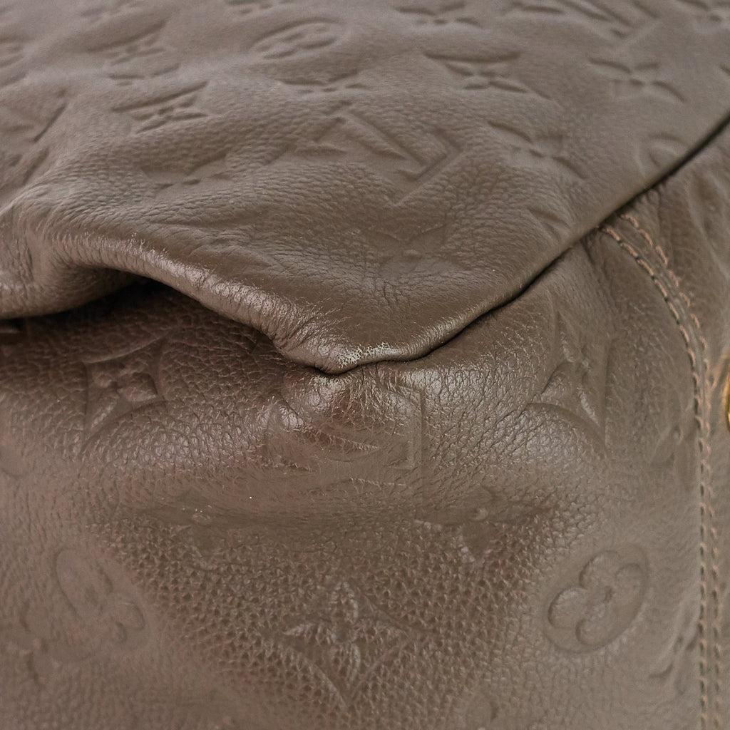Louis Vuitto Artsy MM Monogram Empreinte Leather Handbag