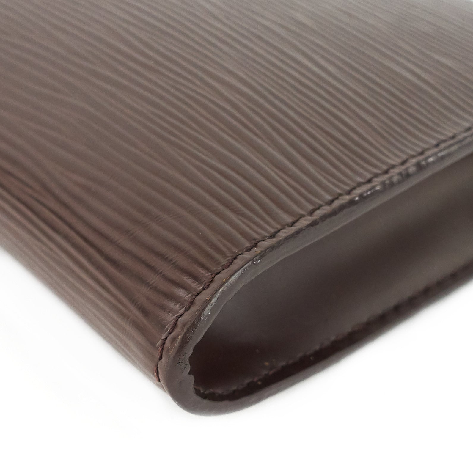 Louis Vuitto Pochette Accessoires Brown Epi Leather Bag