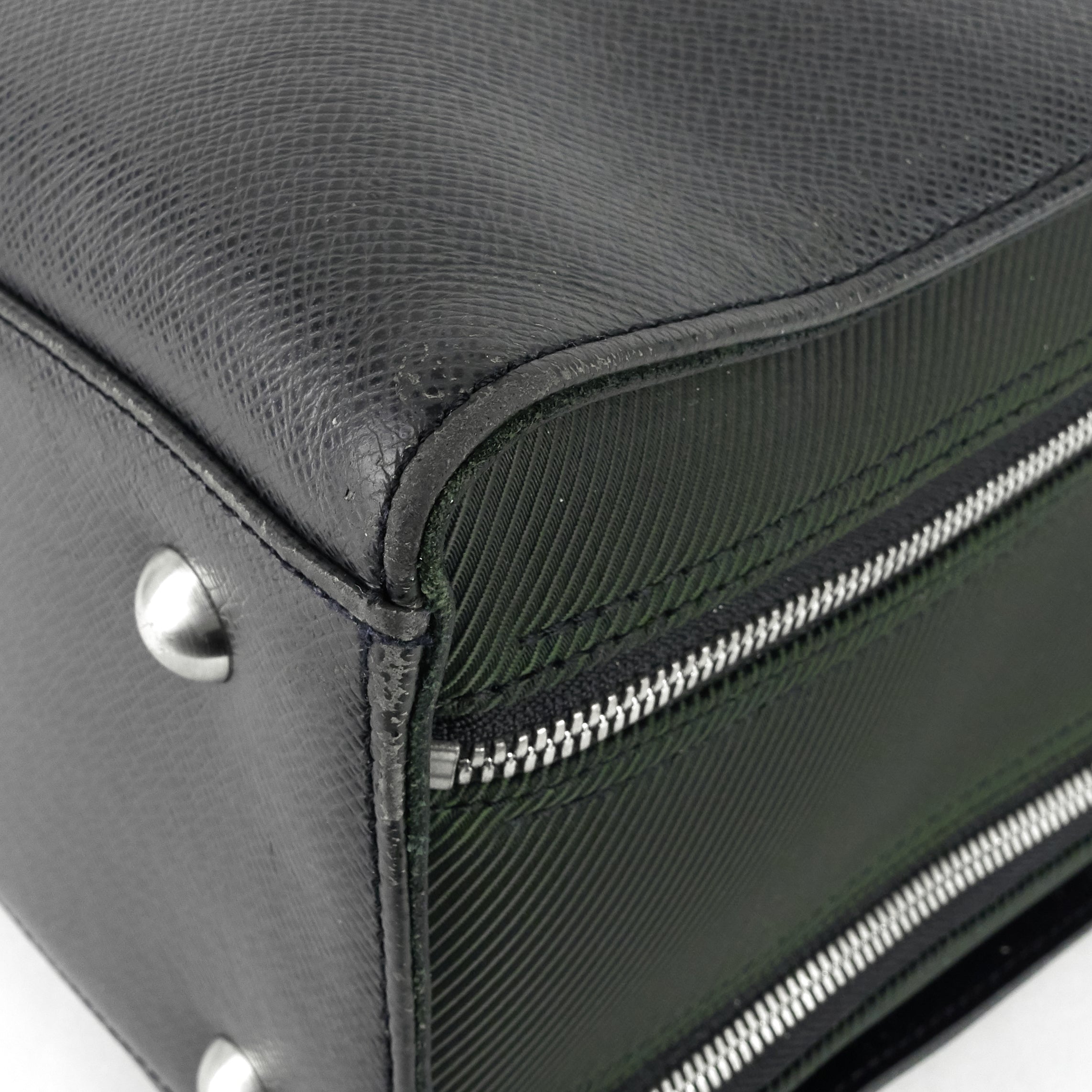 Louis Vuitto Nevski Taiga Leather Briefcase Bag