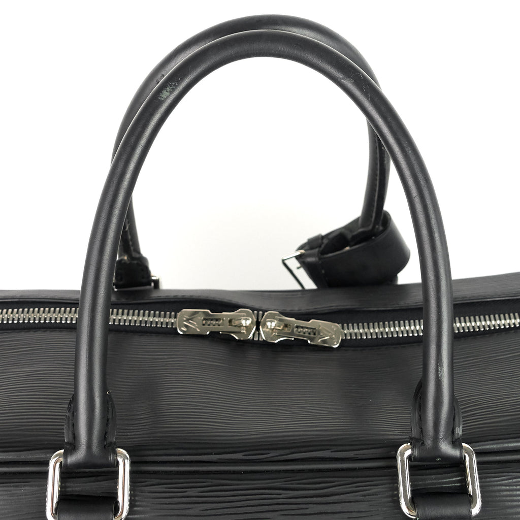 Louis Vuitto Sirius 45 Black Epi Leather Case