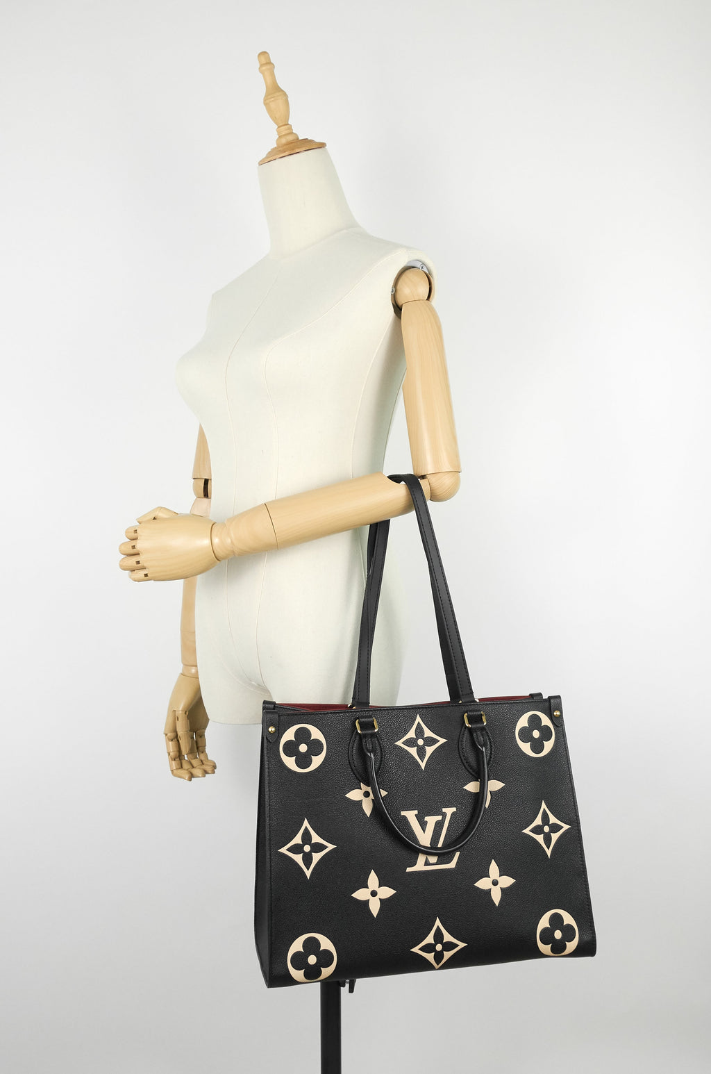 Louis Vuitto OnTheGo MM Bicolour Monogram Empreinte Leather Bag