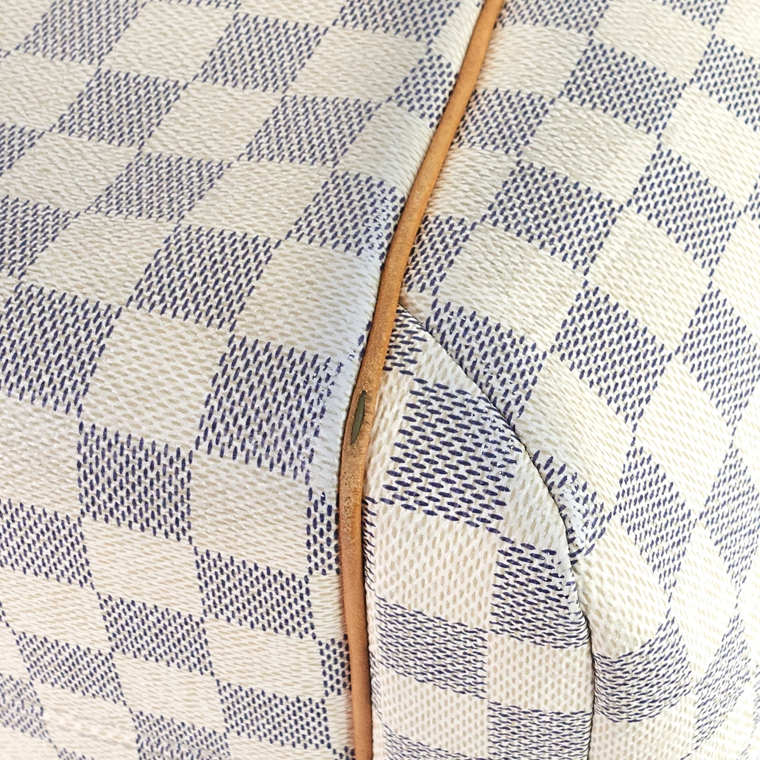 Louis Vuitto Totally MM Damier Azur Bag
