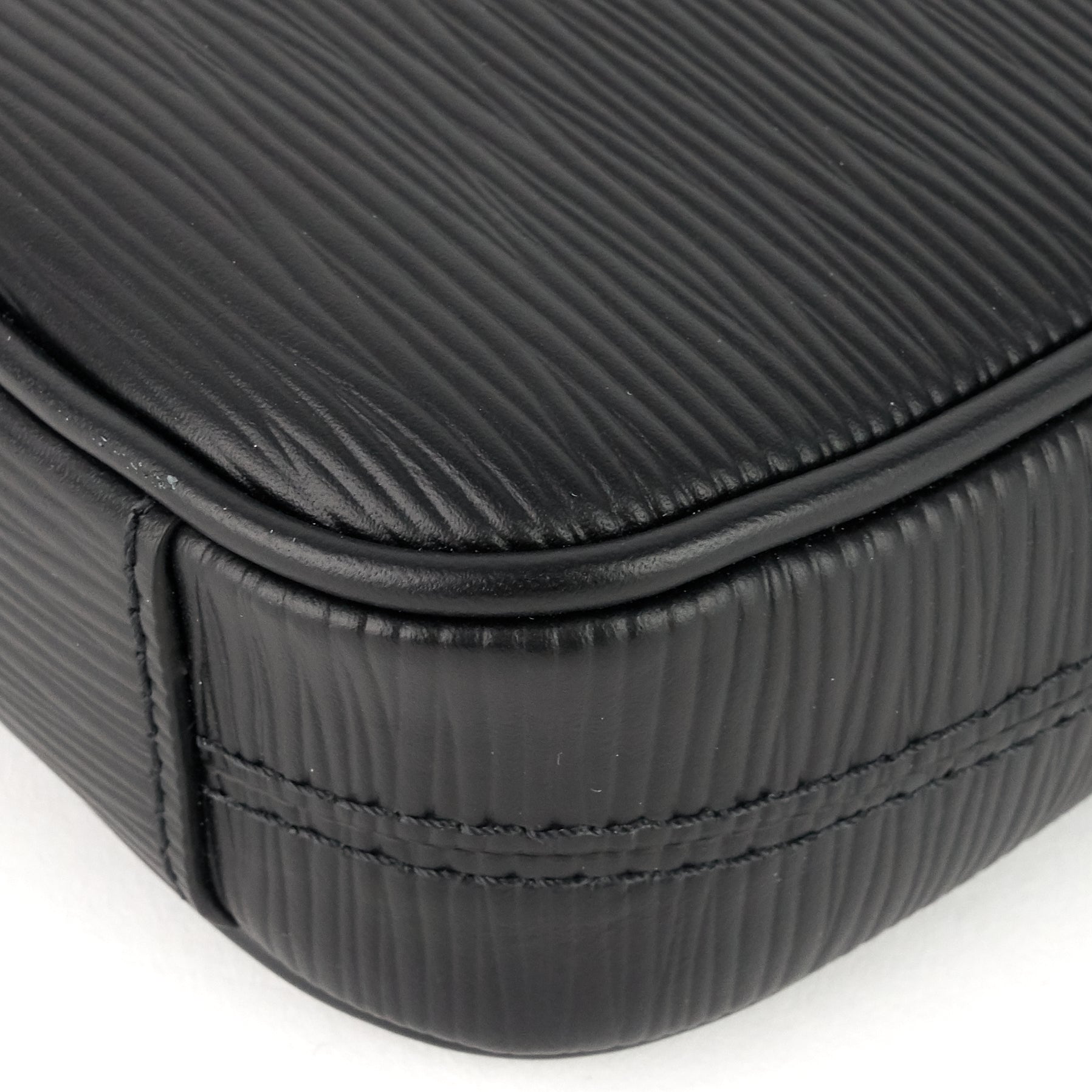 Louis Vuitto Danube Slim Black Epi Leather Bag