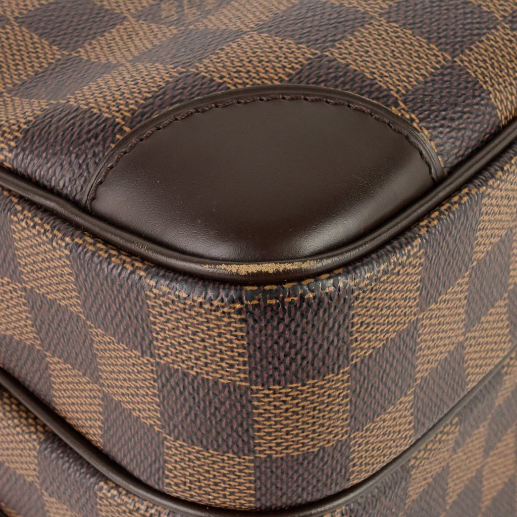 Louis Vuitto Nil 28 Damier Ebene Canvas Messenger Bag