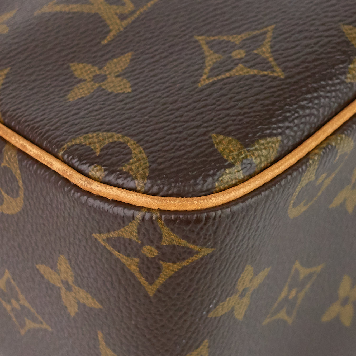Louis Vuitto Viva Cite GM Monogram Canvas Bag