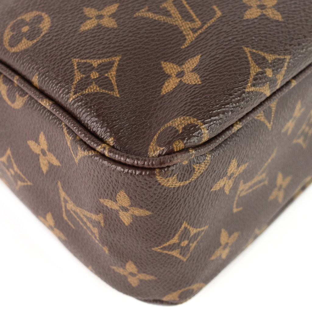 Louis Vuitto Sac Bosphore Monogram Canvas Messenger Bag