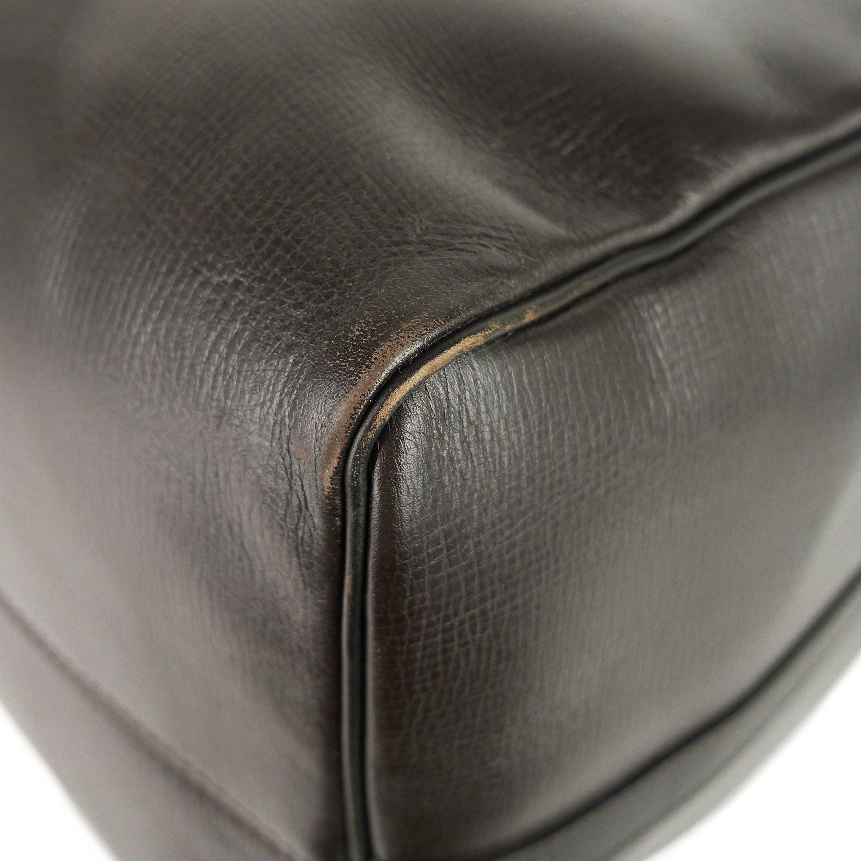 Louis Vuitto Keepall BandouliÃ¨re 55 Utah Leather Bag