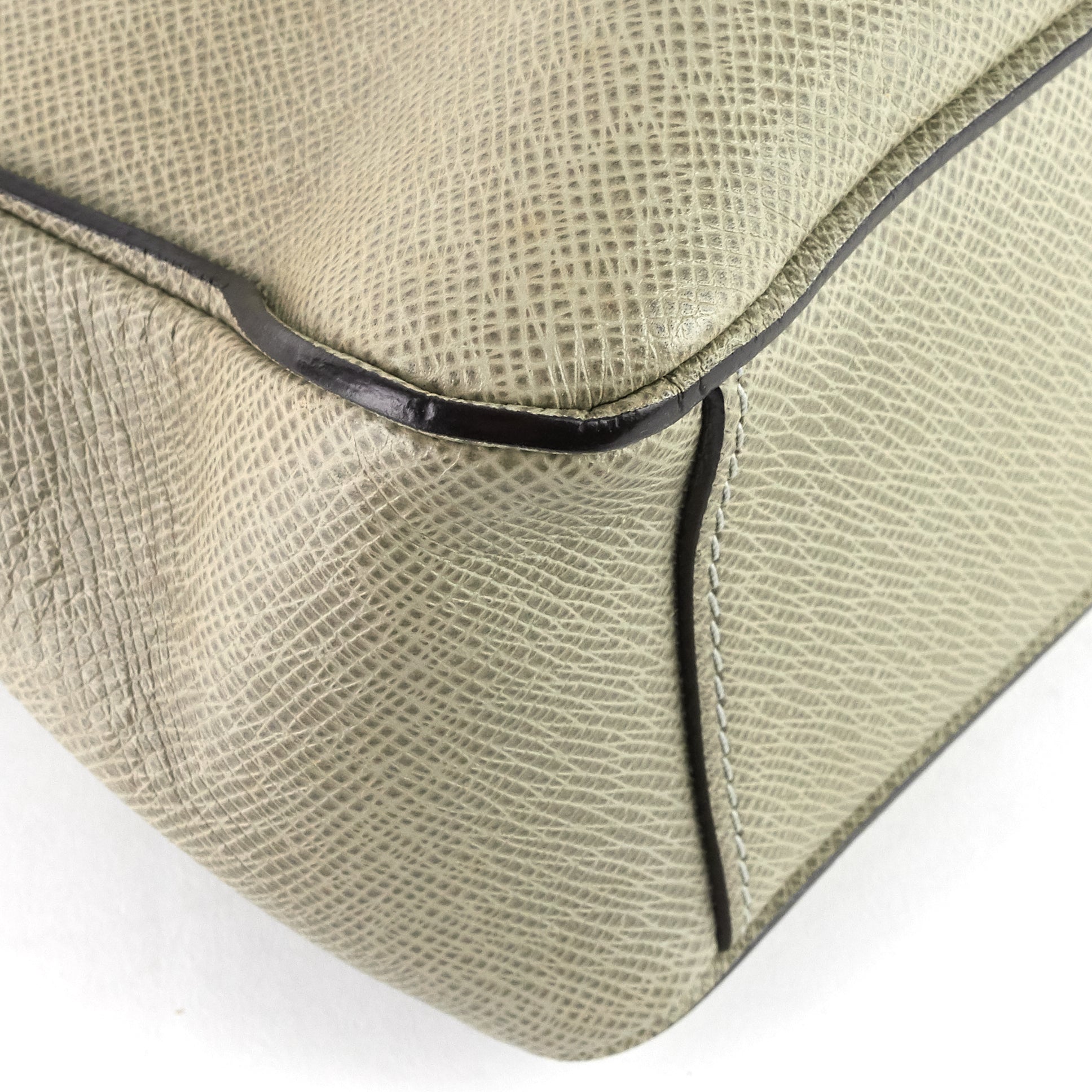 Louis Vuitto Milo Taiga Leather Messenger Bag