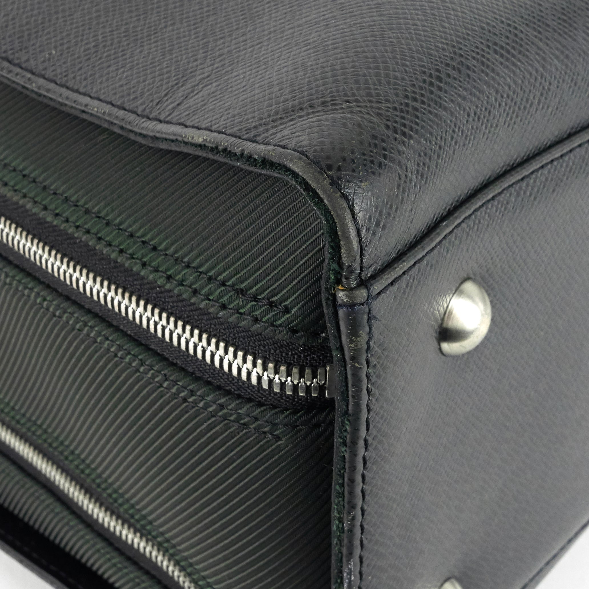 Louis Vuitto Nevski Taiga Leather Briefcase Bag