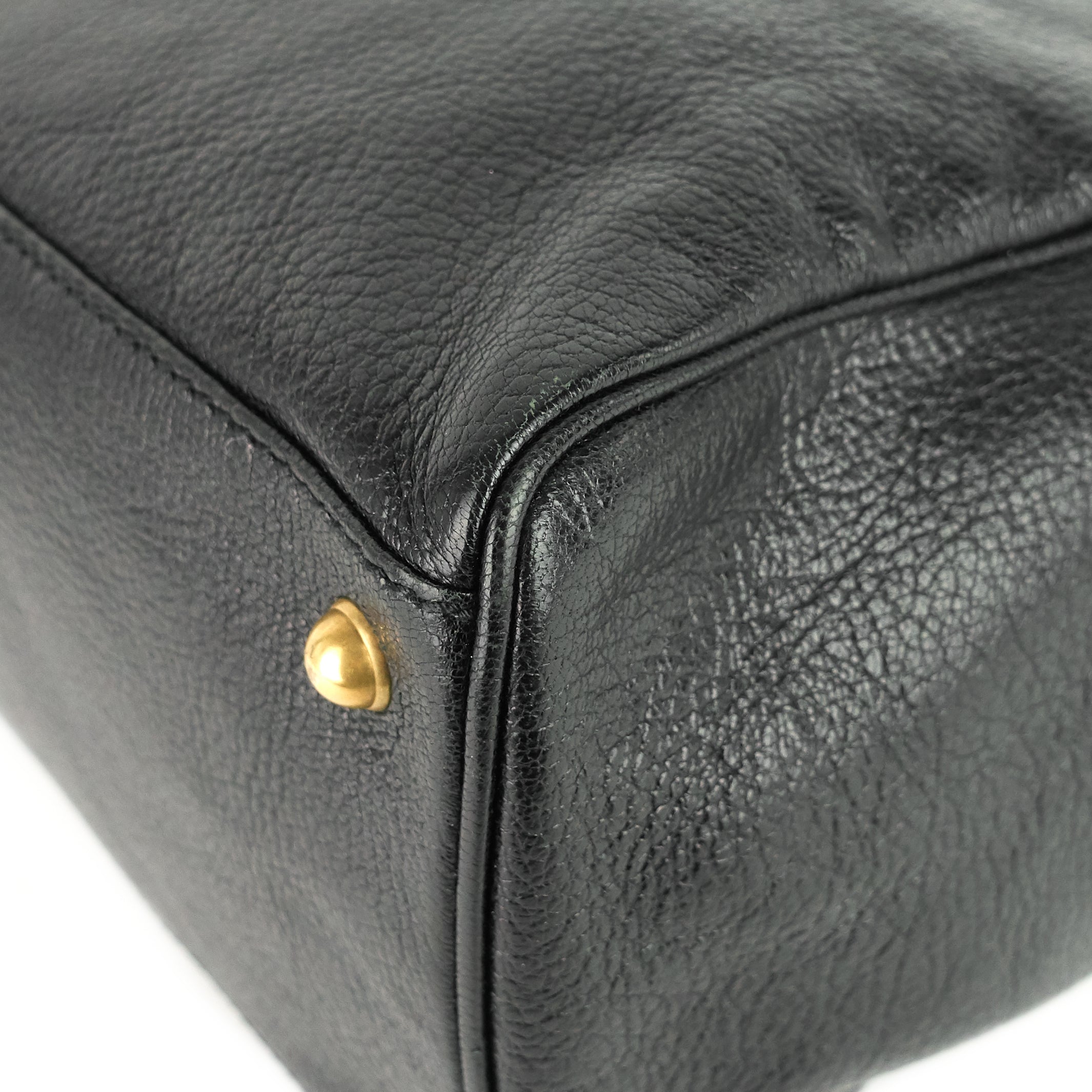 Blondie Leather Monogram Logo Handbag